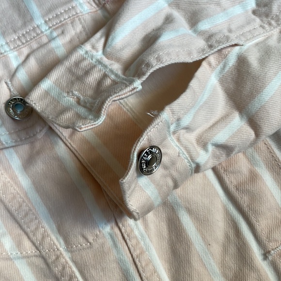 NWOT Pink striped denim jacket - Picture 3 of 4